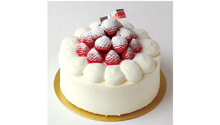 苺の生クリーム(苺いっぱい飾)
